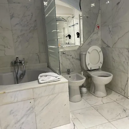 Le Winter Palace Prestigieux, Centre, Calme Appartement Menton